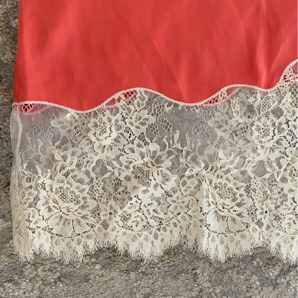 SOLD. Aritzia Wilfred Sonnet Slip Skirt - Picture 2 of 7